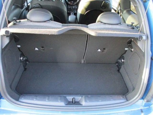 MINI Cooper Cooper Classic Trim Aut/NAVI/LED/PA/Sportsitze