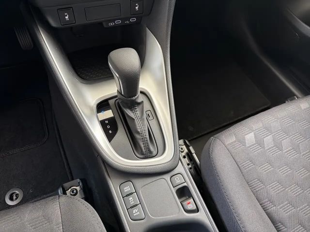 Mazda 2 Hybrid Centre-Line 1.5 VVT-I SITZHZG+KAMERA+ACC