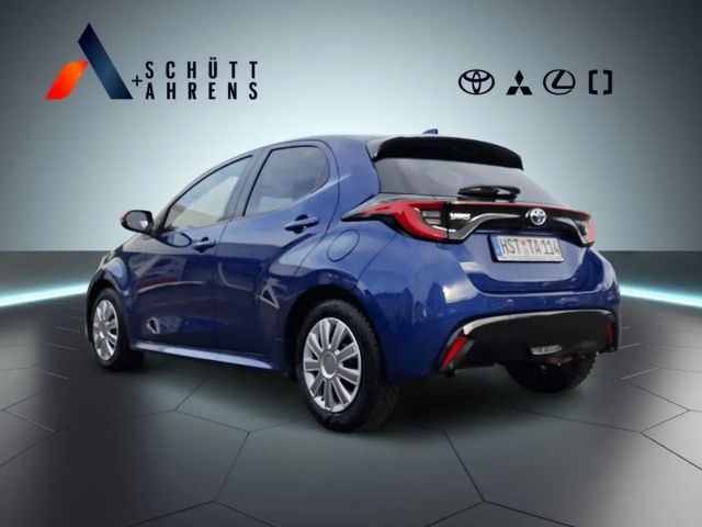 Toyota Yaris Tokyo Pop-Out 1.5 HUD Navi Soundsystem JBL LED App