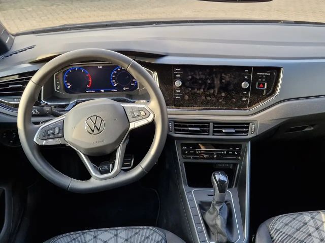 Volkswagen Polo DSG R-Line