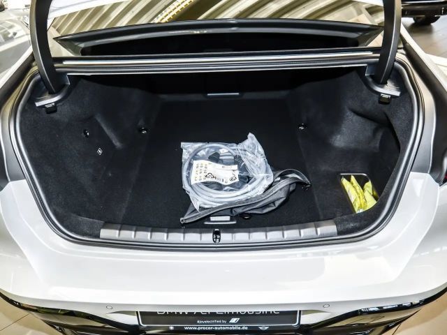 BMW i7 M-Sport Sedan