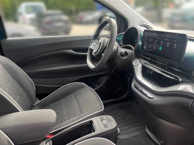 Fiat 500e 42 kWh
