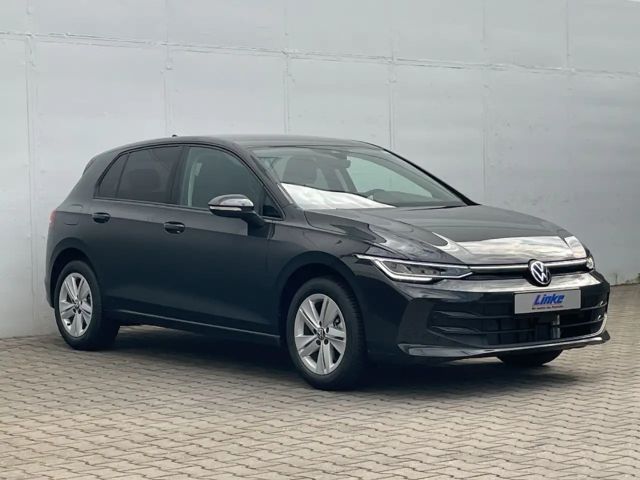 Volkswagen Golf 1.5 eTSI DSG Golf VIII