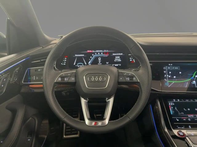 Audi SQ8 TFSI tiptr. AHK STDHZG NACHTS HUD PANO 360°K