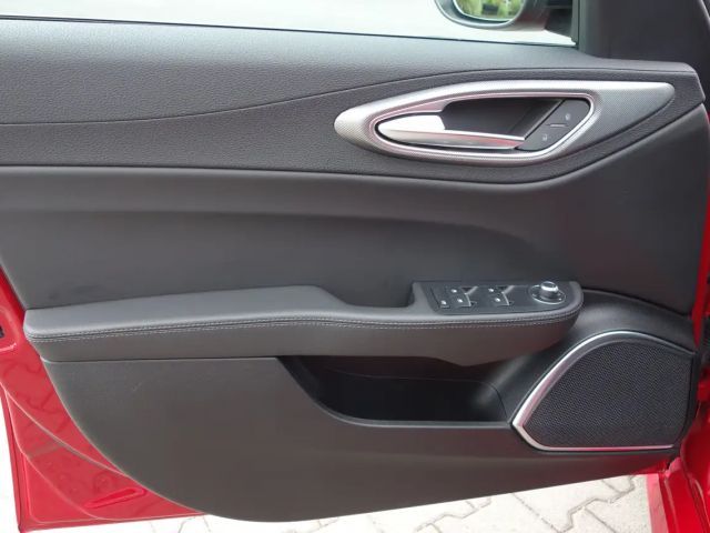 Alfa Romeo Giulia Q4 Veloce