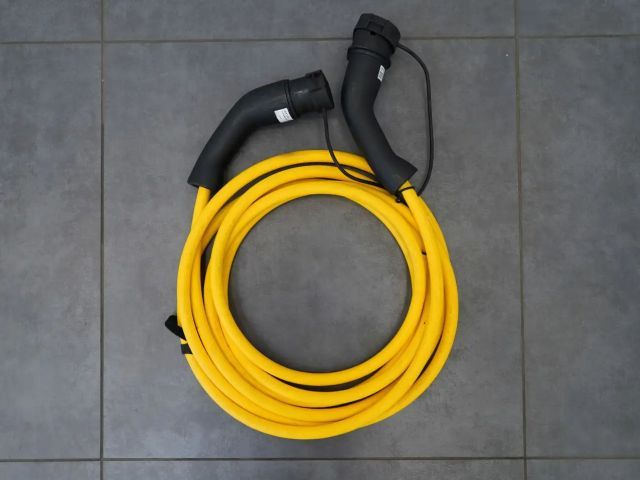 Fiat 500e 87KW/42kWh/DC-LADEN/CARPLAY/DAB/SOH