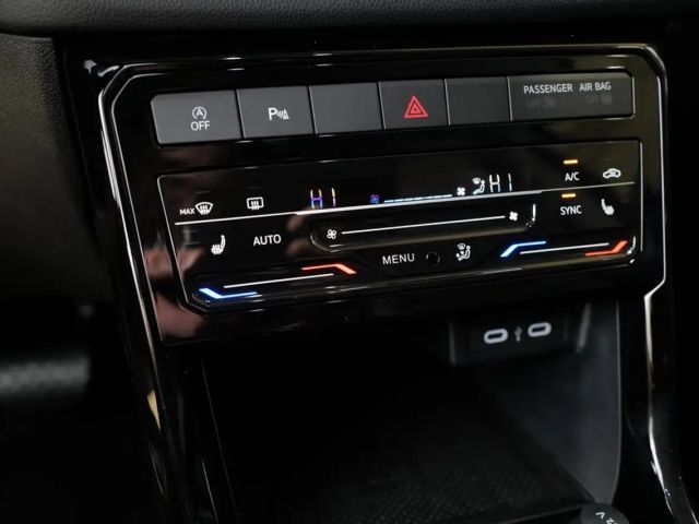 Volkswagen T-Cross 1.0 TSI DSG Style