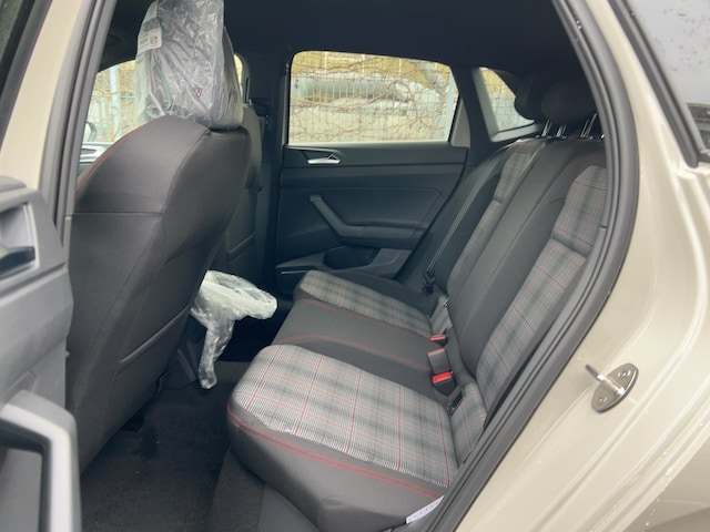 Volkswagen Polo 2.0 TSI DSG