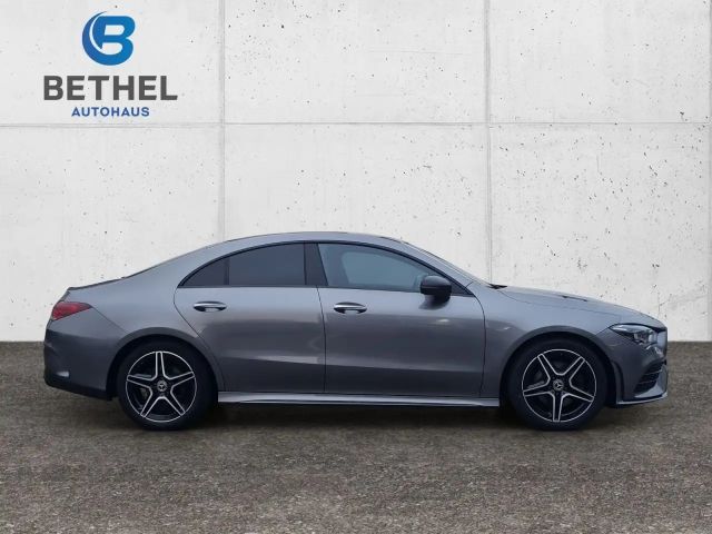 Mercedes-Benz CLA 220 AMG Line CLA 220 d Coupé