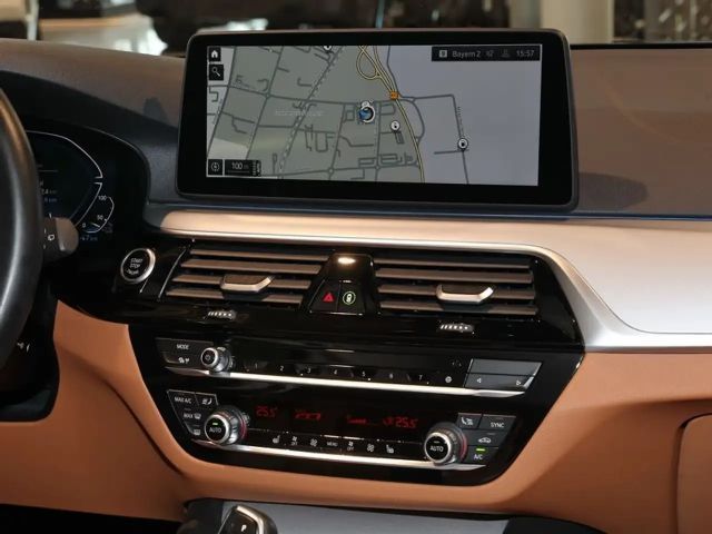 BMW 530 530e Touring