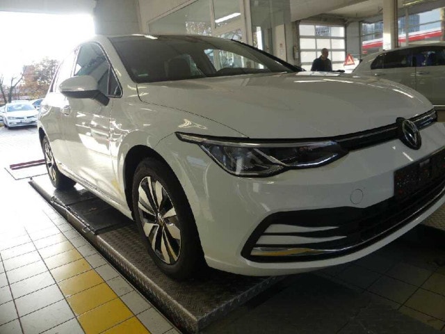 Volkswagen Golf 1.5 TSI Golf VIII Move