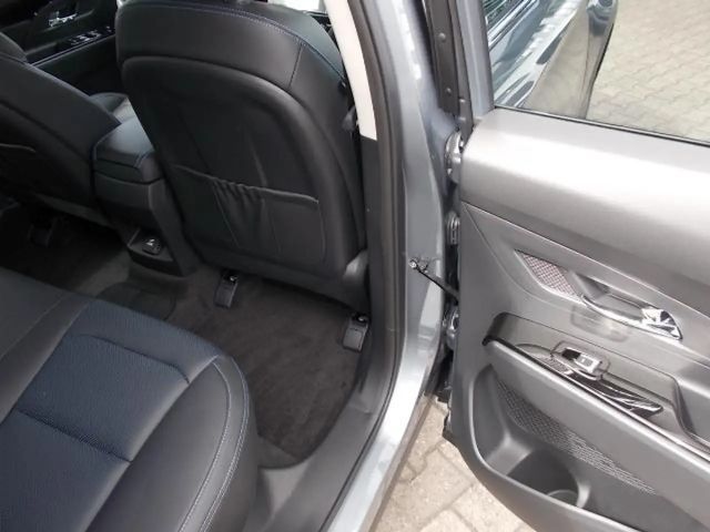 SsangYong Korando e-MOTION Titanium Leder LED Navigation