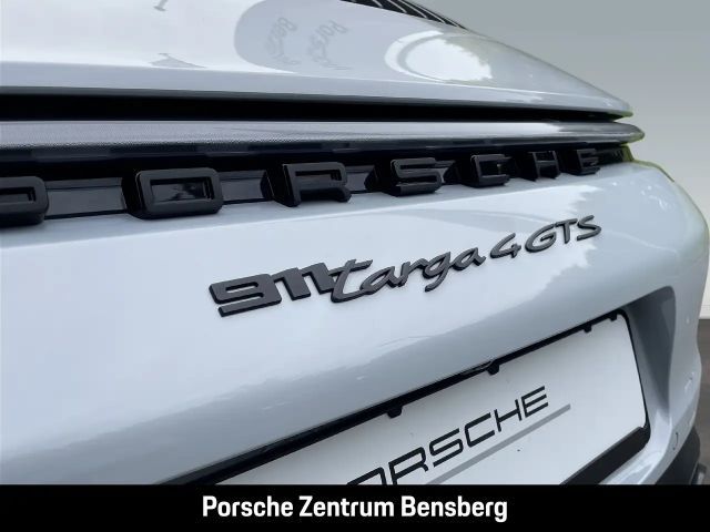 Porsche 992 4 Cabrio GTS Targa