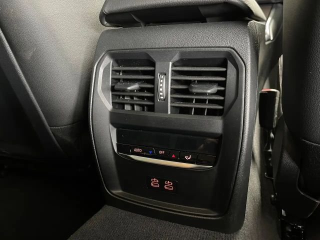 BMW 330 330i M-Sport Touring xDrive