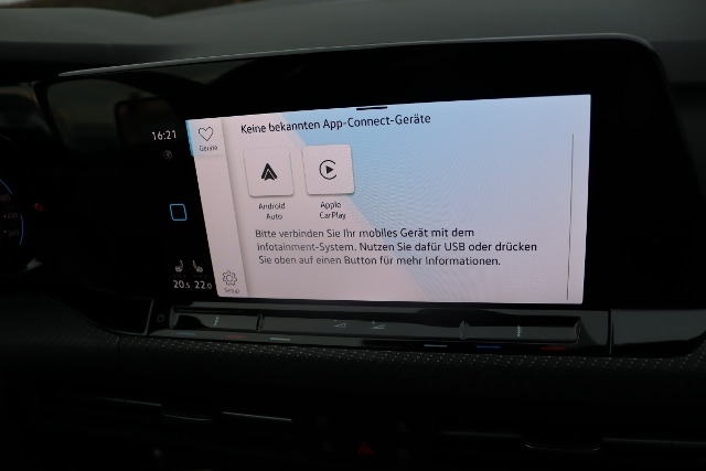 Volkswagen Golf 1.5 eTSI DSG Variant