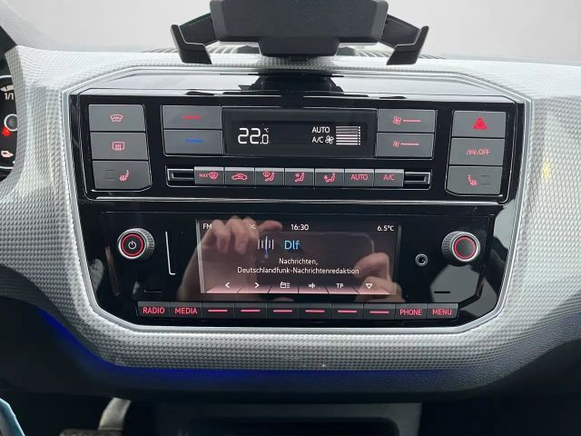 Volkswagen e-up! Plus Style