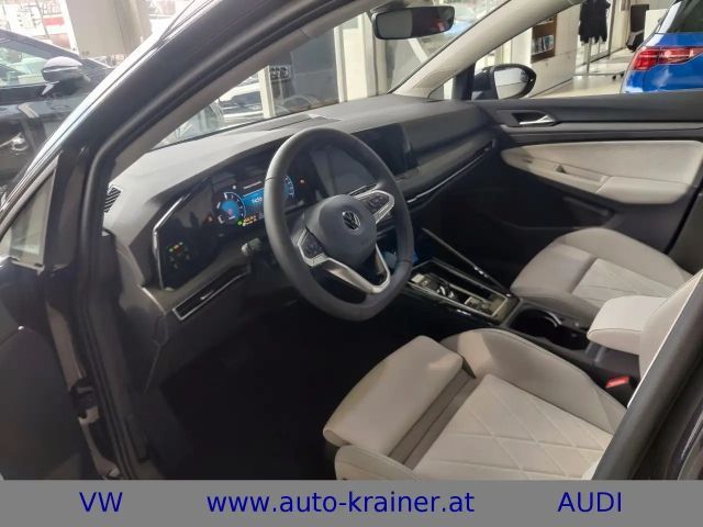 Volkswagen Golf Style eHybrid