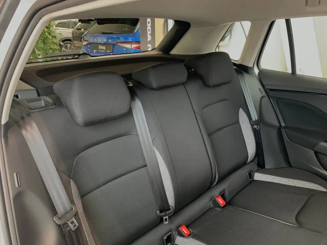 Skoda Kamiq Essence TSI