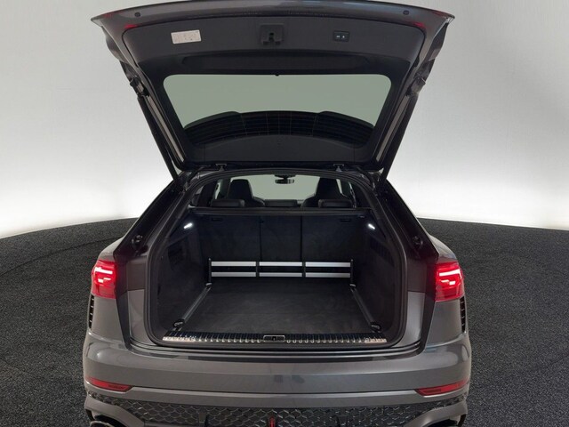 Audi RS Q8 Performance Quattro