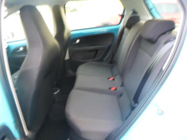 Volkswagen up! Move Move up!