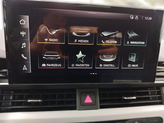 Audi A4 35 TFSI Avant S-Line S-Tronic