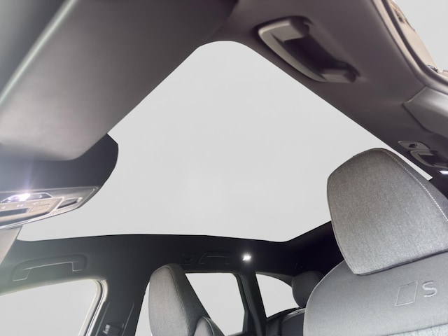 Audi A6 Avant Quattro S-Tronic