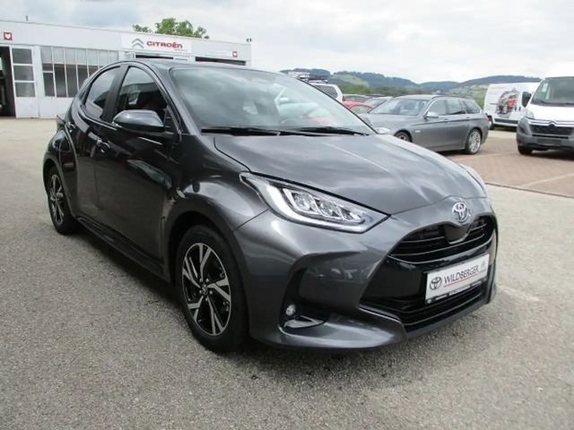 Toyota Yaris Active Comfort
