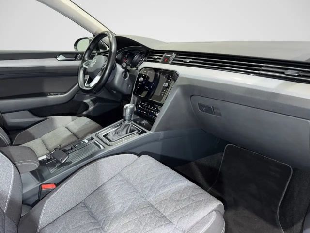 Volkswagen Passat 2.0 TDI Business DSG Variant