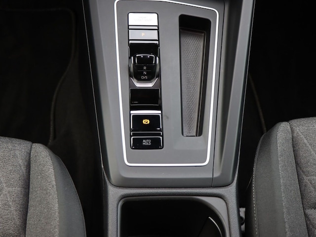 Volkswagen Golf 1.5 eTSI DSG Golf VIII Move