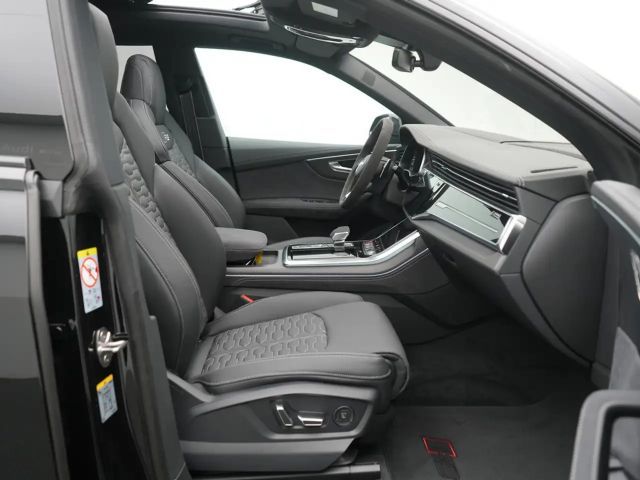 Audi RS Q8 Performance