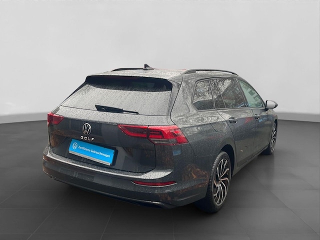Volkswagen Golf 2.0 TDI DSG Life Variant
