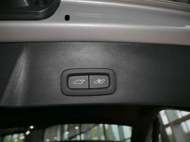 Volvo XC40 AWD Plus Recharge