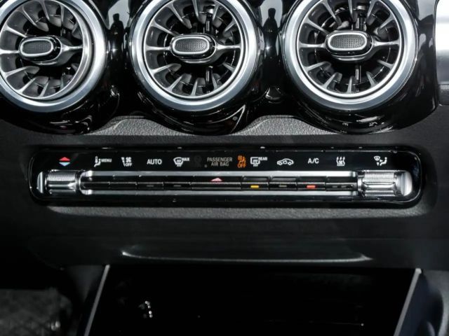 Mercedes-Benz EQB 350 4MATIC Progressive