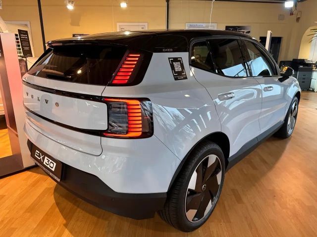 Volvo EX30 Achterwielaandrijving Plus