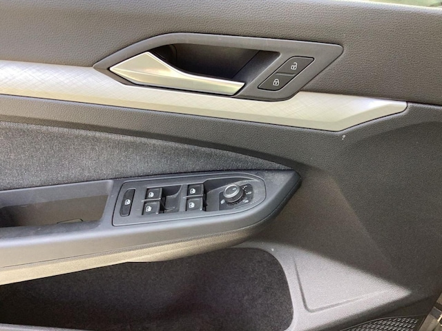 Volkswagen Golf 2.0 TDI DSG Life