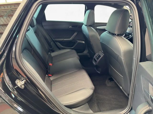 Seat Leon 1.5 eTSI Sportstourer