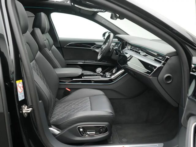 Audi A8 S-Line