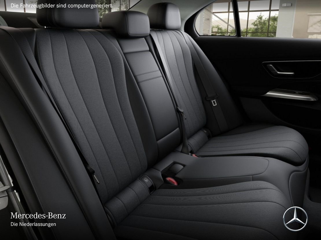 Mercedes-Benz E 200 4MATIC Sedan