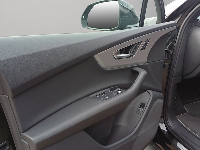 Audi Q7 50 TDI Quattro S-Line