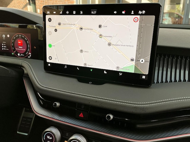 Skoda Superb 1.5 TSI Combi Sportline iV