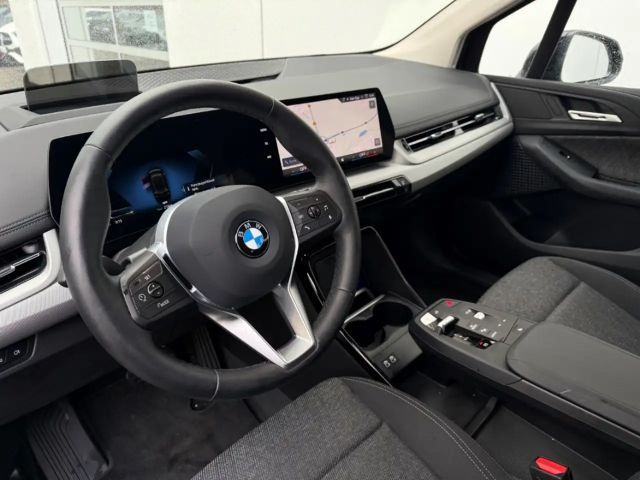 BMW 220 220i Active Tourer