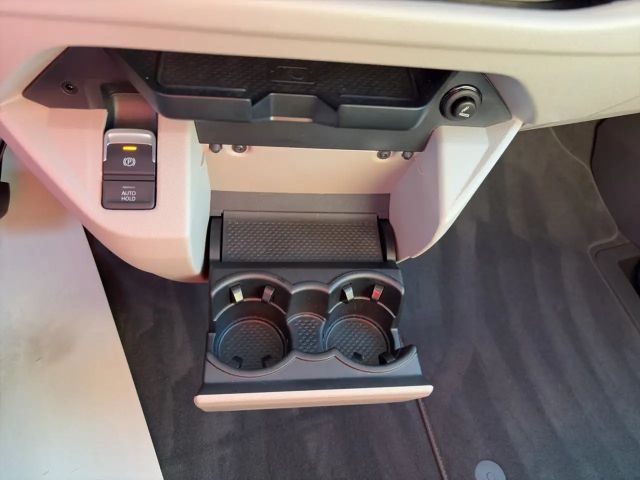 Volkswagen Multivan 2.0 TDI DSG T7