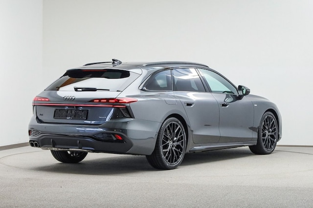 Audi A6 Avant Quattro S-Tronic