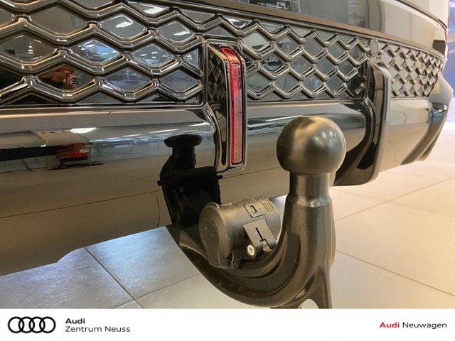 Audi RS Q8 Performance Quattro