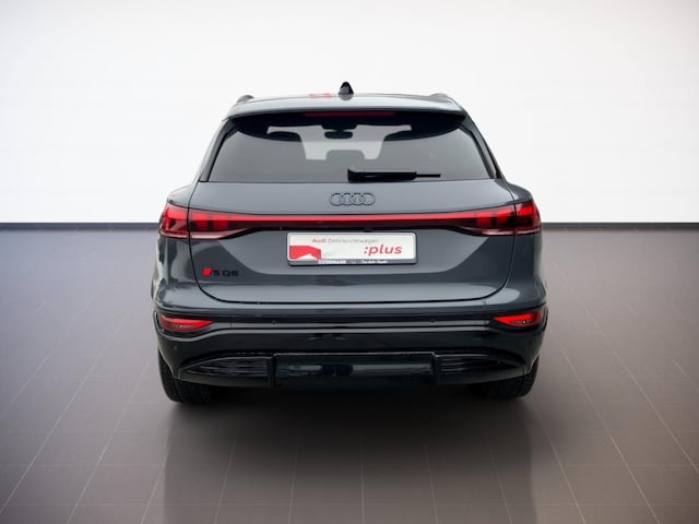 Audi Q6 e-tron Quattro