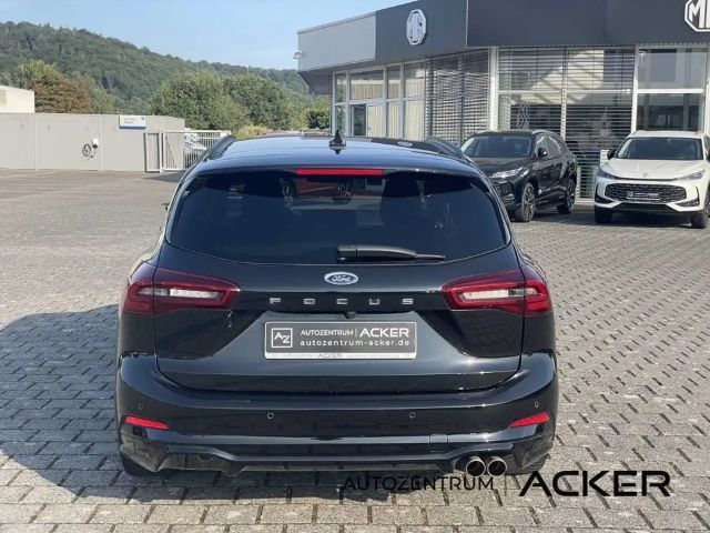 Ford Focus ST Line Wagon