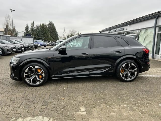 Audi e-tron Quattro