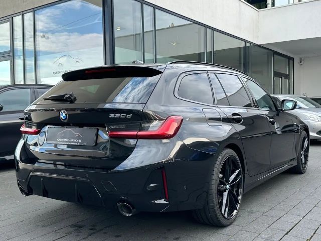 BMW 330 330d M-Sport Touring xDrive