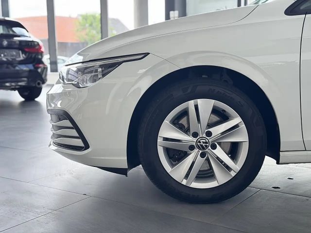 Volkswagen Golf DSG Life Variant