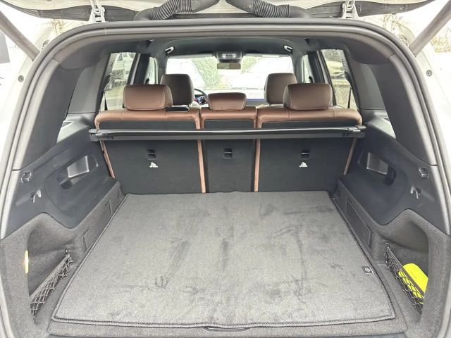 Mercedes-Benz GLB 200 AMG Line